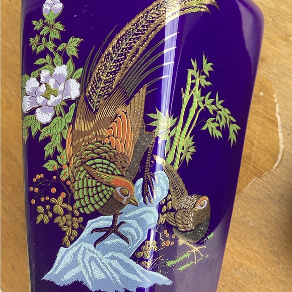 Pair of Vintage Nanco Cobalt Blue Japanese Pheasant Bird Vases - Picture 7 of 7